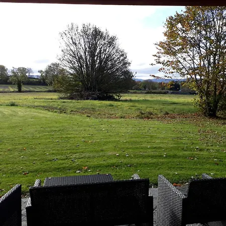 Grove House Accomodation Bed & Breakfast *