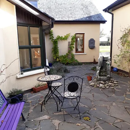 Grove House Accomodation Bed & Breakfast Shanballymore